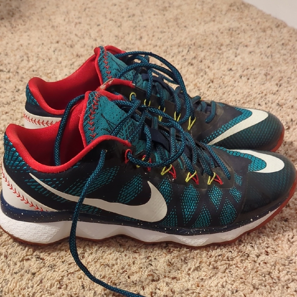Nike Calvin Johnson Cj81 Trainer Athletic Sneakers